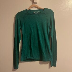 FIGS Salta Green Seamless Long Sleeve Shirt XS Underscrub  Top STYLE# W21KW1001
